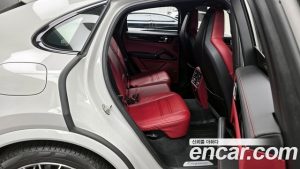 Porsche Cayenne 3.0 Coupe 2022 года из Южной Кореи