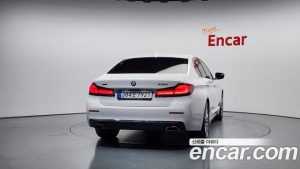 BMW 5-Series 530i xDrive Luxury 2023 года из Южной Кореи