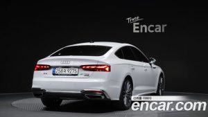 Audi A5 40 TFSI 4WD Premium Sportback 2023 года из Южной Кореи