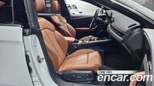 Audi A5 40 TFSI 4WD Premium Sportback 2023 года из Южной Кореи
