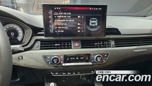 Audi A5 40 TFSI 4WD Premium Sportback 2023 года из Южной Кореи