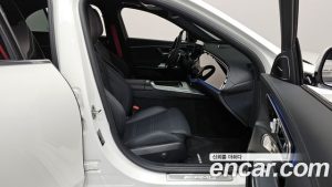 Mercedes-Benz E-Class AMG E53e 4MATIC+ 2025 года из Южной Кореи
