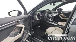 Audi A3 40 TFSI Premium 2023 года из Южной Кореи