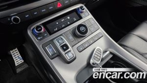 Hyundai Palisade Бензин 3.8 2WD 2024 года из Южной Кореи