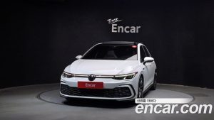 Volkswagen Golf 2.0 GTI 2023 года из Южной Кореи