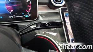Mercedes-Benz C-Class C300 4MATIC AMG Line 2023 года из Южной Кореи