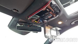 Mercedes-Benz C-Class C300 4MATIC AMG Line 2023 года из Южной Кореи