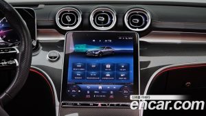 Mercedes-Benz C-Class C300 4MATIC AMG Line 2023 года из Южной Кореи