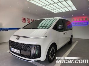 Hyundai Staria 4WD Lounge 9-Seater 2025 года из Южной Кореи