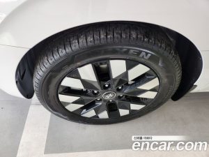 Hyundai Staria 4WD Lounge 9-Seater 2025 года из Южной Кореи