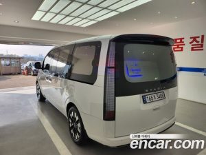 Hyundai Staria 4WD Lounge 9-Seater 2025 года из Южной Кореи