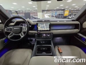 Land Rover Defender 110 D250 SE 2023 года из Южной Кореи
