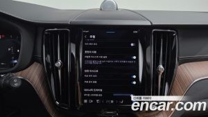 Volvo XC60 B5 Inscription 2022 года из Южной Кореи