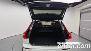 Volvo XC60 B5 Inscription 2022 года из Южной Кореи