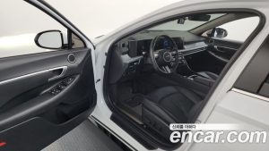 Hyundai Sonata 1.6 Turbo 2025 года из Южной Кореи