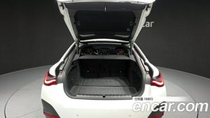 BMW i4 eDrive40 M Sport PRO 2024 года из Южной Кореи