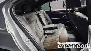 BMW 5-Series 520i M Sport 2023 года из Южной Кореи