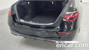 Mercedes-Benz S-Class S500L 4MATIC 2023 года из Южной Кореи