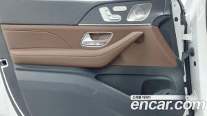 Mercedes-Benz GLS-Class GLS580 4MATIC 2024 года из Южной Кореи