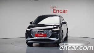 Audi Q4 e-tron 40 Premium 2023 года из Южной Кореи