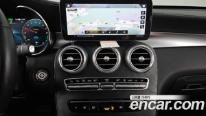 Mercedes-Benz GLC-Class GLC300e 4MATIC Coupe Premium Charger 2023 года из Южной Кореи
