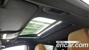 Mercedes-Benz GLC-Class GLC300e 4MATIC Coupe Premium Charger 2023 года из Южной Кореи