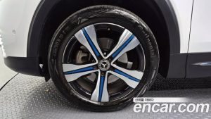 Mercedes-Benz EQB EQB300 4MATIC 2023 года из Южной Кореи