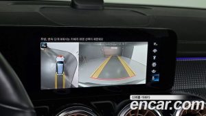 Mercedes-Benz EQB EQB300 4MATIC 2023 года из Южной Кореи
