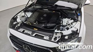 Mercedes-Benz E-Class E200 Avantgarde 2024 года из Южной Кореи