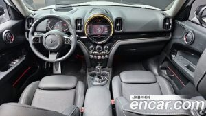 Mini Countryman CLASSIC 2024 года из Южной Кореи