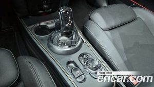 Mini Countryman CLASSIC 2024 года из Южной Кореи