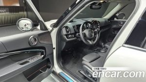 Mini Countryman CLASSIC 2024 года из Южной Кореи