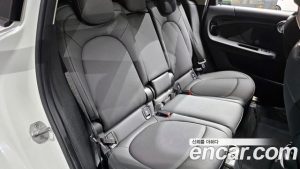 Mini Countryman CLASSIC 2024 года из Южной Кореи