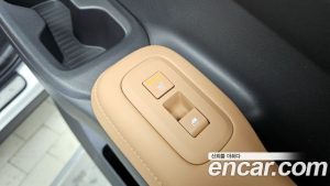 Hyundai Santafe HEV 1.6 2WD 2025 года из Южной Кореи