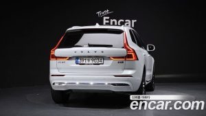 Volvo XC60 B5 ULTIMATE Bright 2023 года из Южной Кореи
