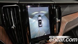 Volvo XC60 B5 ULTIMATE Bright 2023 года из Южной Кореи