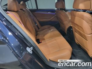 BMW 5-Series 520i M Sport 2023 года из Южной Кореи