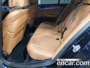 BMW 5-Series 520i M Sport 2023 года из Южной Кореи