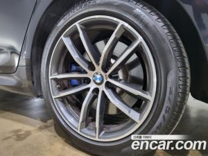 BMW 5-Series 520i M Sport 2023 года из Южной Кореи