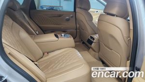 Genesis G80 e-AWD 2025 года из Южной Кореи