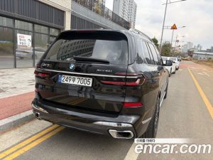 BMW X7 xDrive 40i M Sport 6 2024 года из Южной Кореи