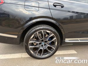 BMW X7 xDrive 40i M Sport 6 2024 года из Южной Кореи