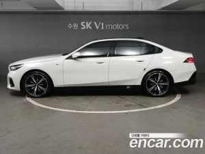 BMW 5-Series 530i xDrive M Sport 2024 года из Южной Кореи