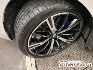 BMW 5-Series 530i xDrive M Sport 2024 года из Южной Кореи