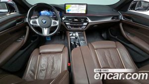 BMW 5-Series 523d M Sport 2023 года из Южной Кореи