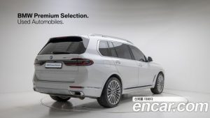 BMW X7 xDrive 40d Design Pure Excellence 7-Seater 2023 года из Южной Кореи