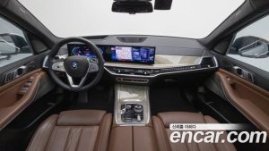 BMW X7 xDrive 40d Design Pure Excellence 7-Seater 2023 года из Южной Кореи