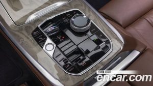 BMW X7 xDrive 40d Design Pure Excellence 7-Seater 2023 года из Южной Кореи
