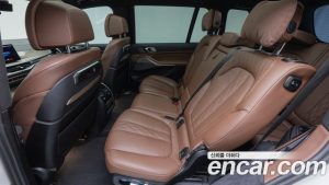 BMW X7 xDrive 40d Design Pure Excellence 7-Seater 2023 года из Южной Кореи