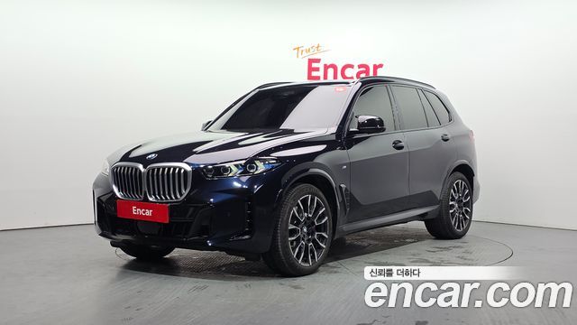 BMW X5 xDrive 40i M Sport 2025 года из Кореи